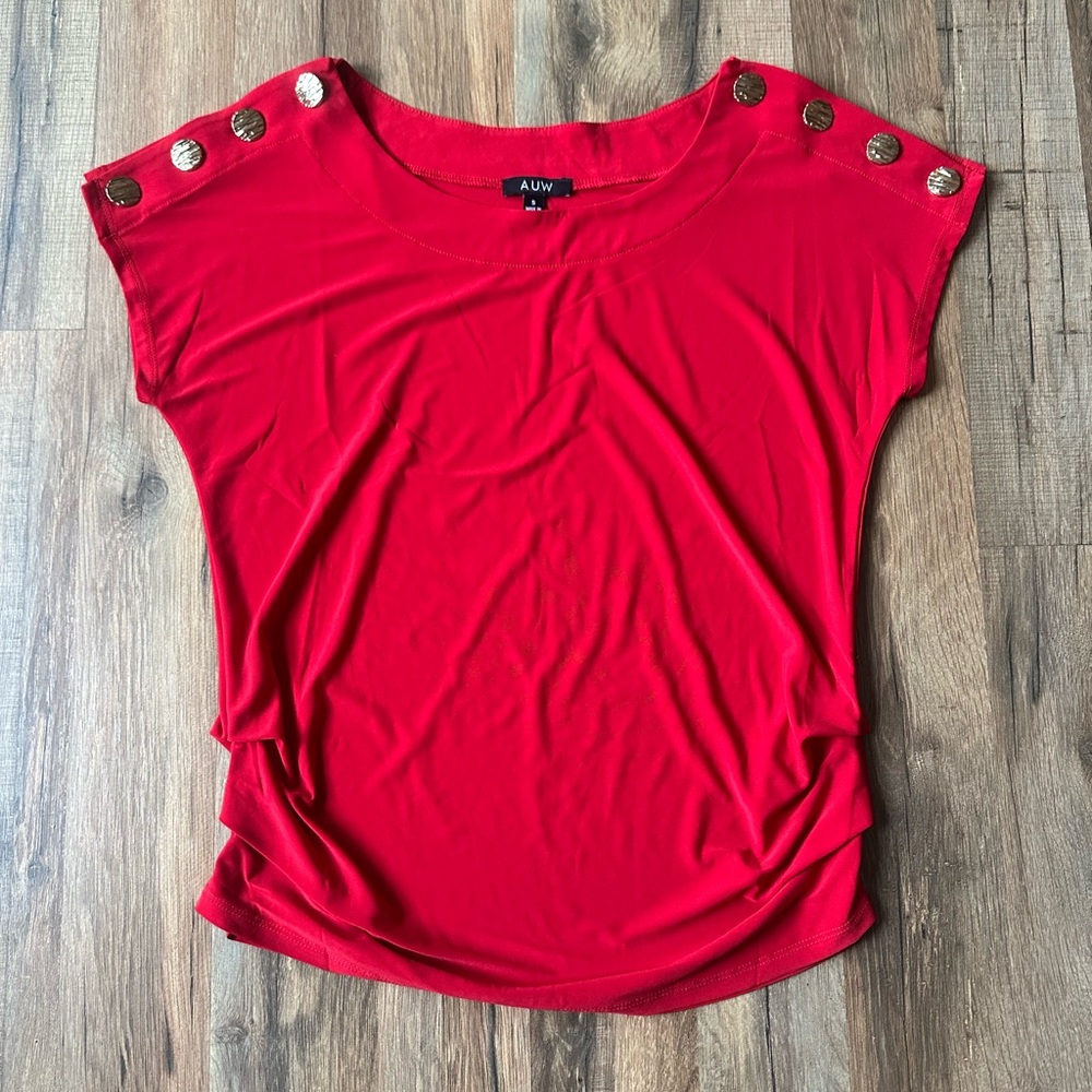 AUW Red Short Sleeve Top with Gold Button Accents